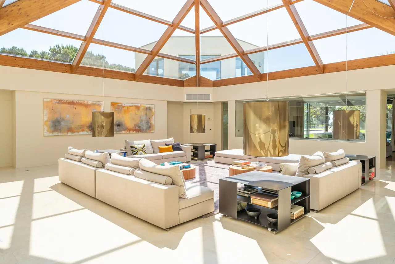 Main living room under the glass pyramid